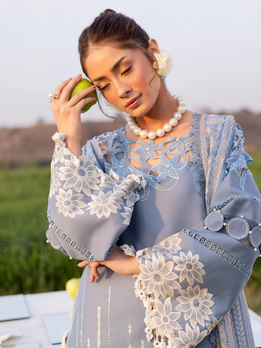 SHG - 10 | 3 PC Lawn - Image 5