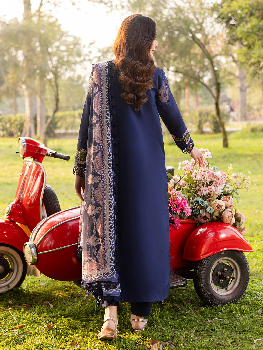 SHR - 11 | 3 PC Lawn - Image 3