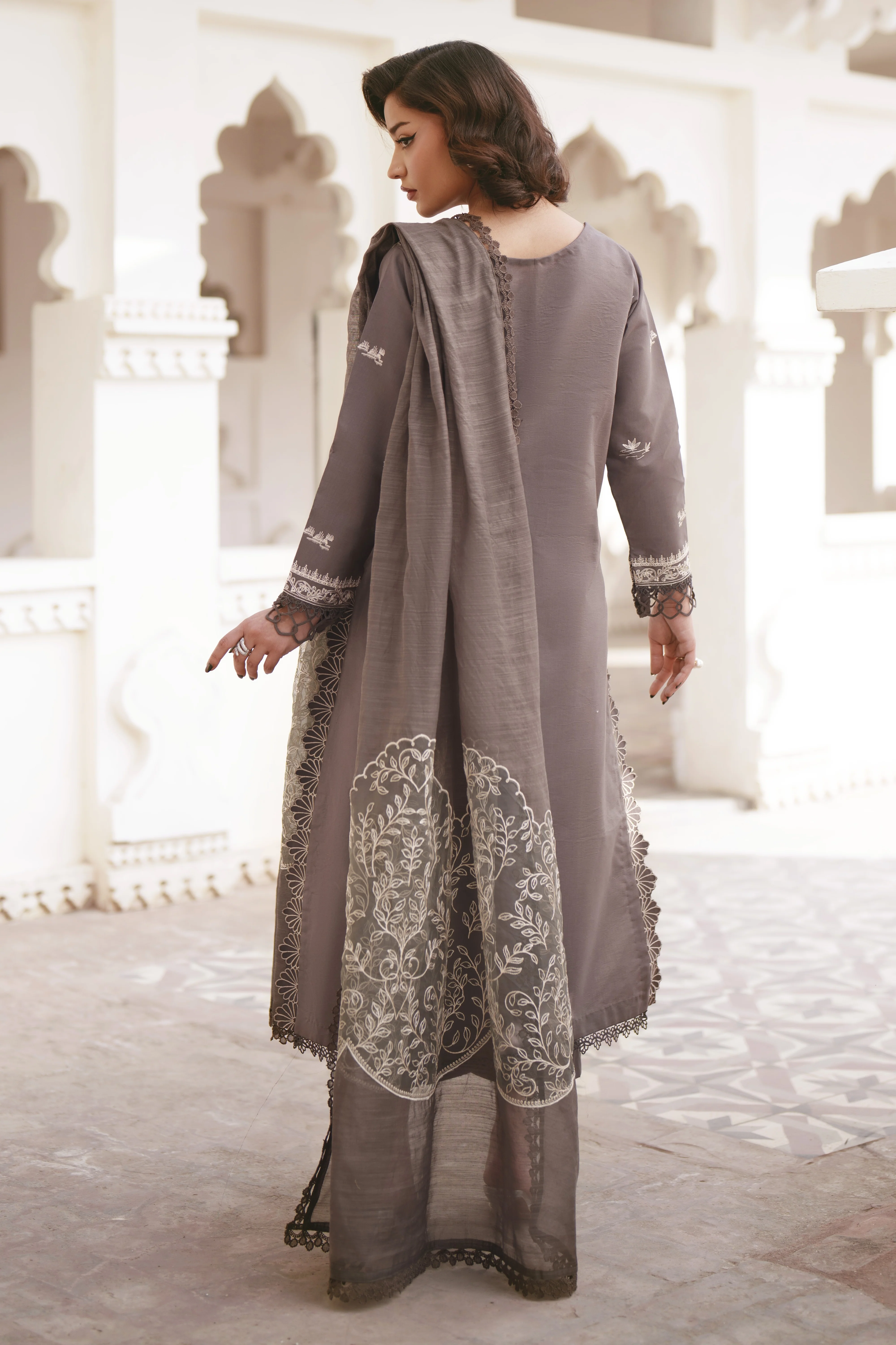 SLA-14 | 3 PC LAWN - Image 2